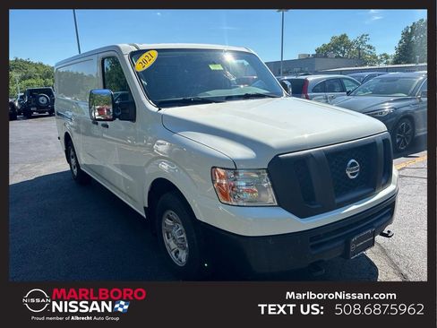 Used 2021 Nissan NV 2500 SV RWD image 1