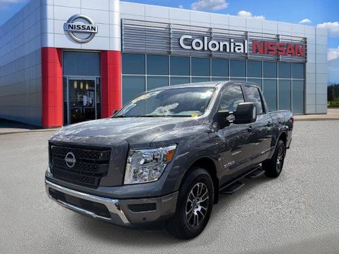 Certified 2024 Nissan Titan SV w/ SV Convenience Package AWD/4WD image 1