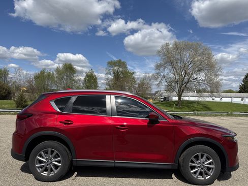 Used 2023 MAZDA CX-5 AWD 2.5 S image 2