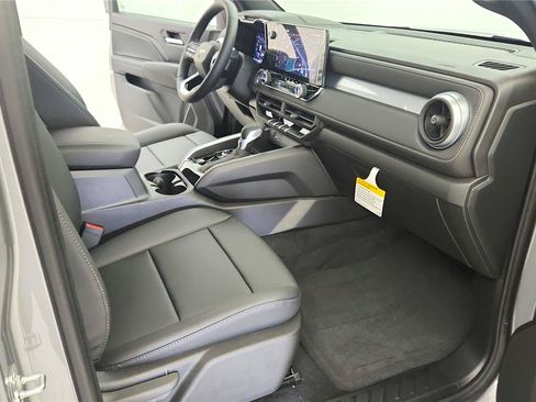 New 2026 Chevrolet Colorado LT w/ LT Convenience Package AWD/4WD image 35