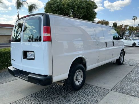 Used 2020 Chevrolet Express 2500 Extended w/ Driver Convenience Package RWD image 5