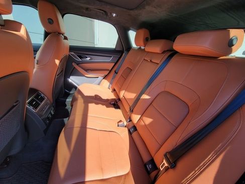 Used 2025 Jaguar F-PACE R-Dynamic S image 19