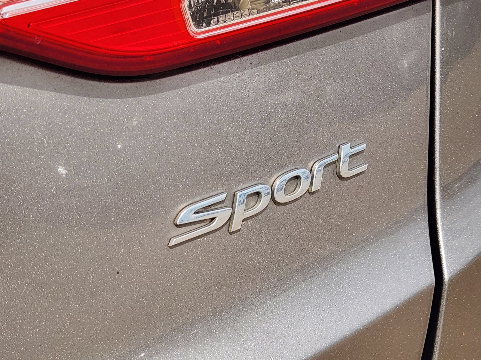 Used 2015 Hyundai Santa Fe Sport w/ Option Group 04 FWD image 13