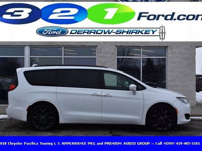 Used 2018 Chrysler Pacifica Touring-L w/ Premium Audio Group