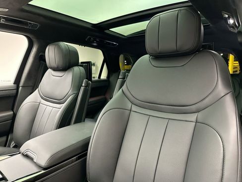 Certified 2025 Land Rover Range Rover Sport Autobiography AWD/4WD image 15