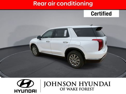 Used 2025 Hyundai Palisade SE image 6