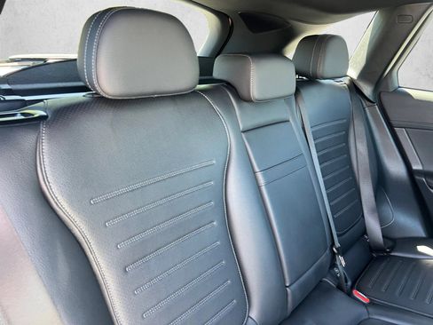 Certified 2026 Mercedes-Benz GLC 300 4MATIC image 24