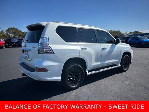 Used 2023 Lexus GX 460 Premium w/ Premium Package image 6