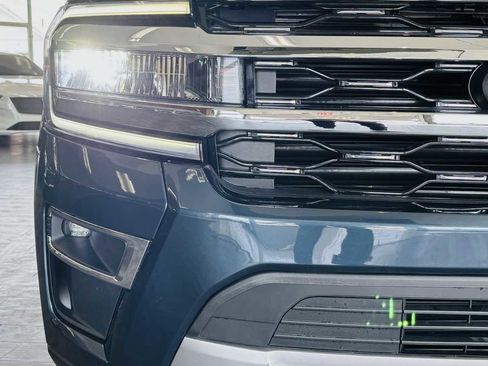 Used 2022 Ford Expedition Max Limited AWD/4WD image 19