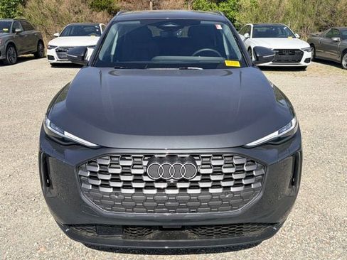 Used 2025 Audi Q5 Prestige AWD/4WD image 2