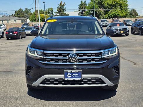 Certified 2023 Volkswagen Atlas SE w/ Panoramic Sunroof Package AWD/4WD image 6