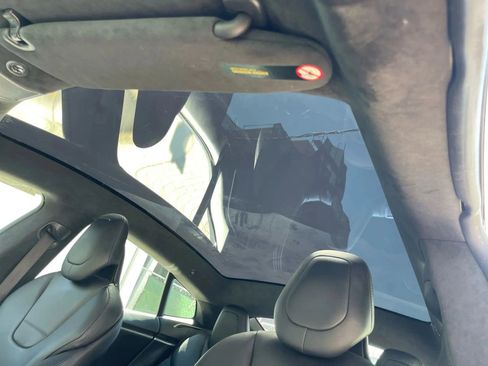 Used 2020 Tesla Model S Long Range image 12