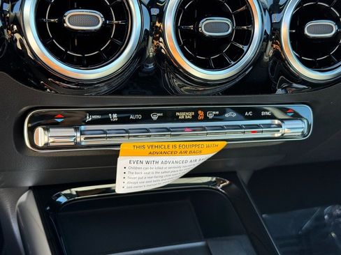 New 2026 Mercedes-Benz GLA 250 GLA 250 image 21