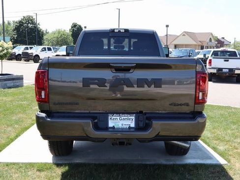 New 2025 RAM 2500 Laramie image 39