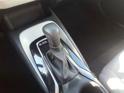 Used 2024 Toyota Corolla SE FWD image 11