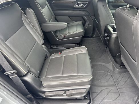 Used 2023 Chevrolet Tahoe Premier RWD image 15