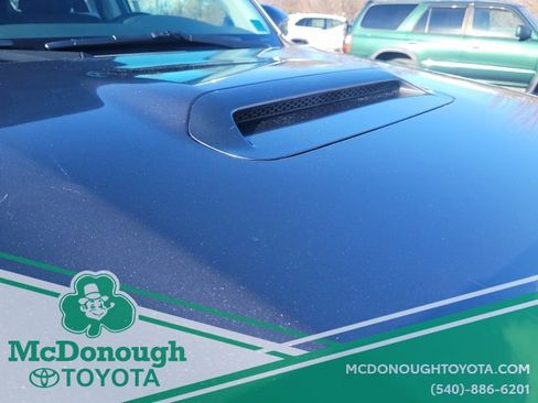 Used 2019 Toyota 4Runner TRD Off-Road image 28