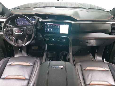 Used 2024 GMC Sierra 3500 AT4 w/ AT4 Premium Plus Package image 9