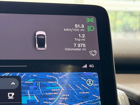 Certified 2025 Volvo EX30 Ultra image 18