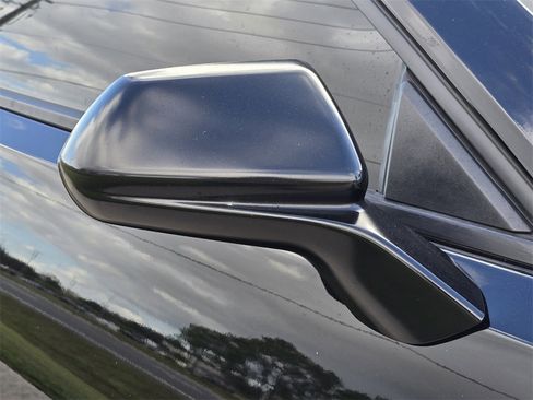 Certified 2022 Chevrolet Camaro SS image 13
