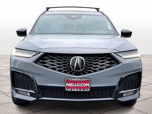 Used 2025 Acura MDX A-Spec image 3