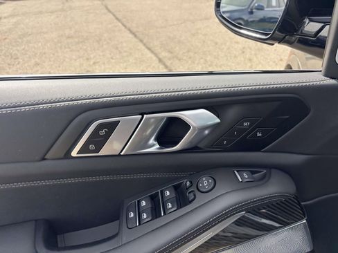 New 2026 BMW X5 M60i image 12