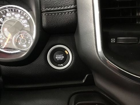 Used 2023 RAM 1500 Laramie AWD/4WD image 30