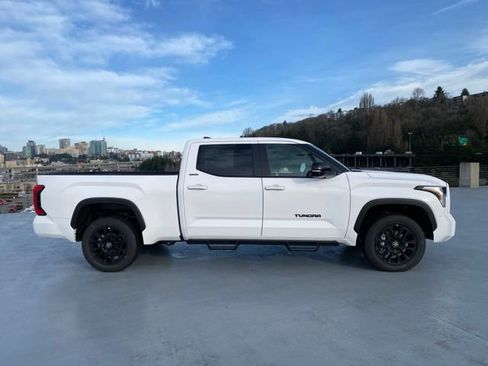 New 2026 Toyota Tundra Limited image 3