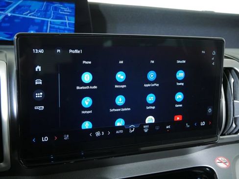 Used 2025 Ford Expedition Active AWD/4WD image 26