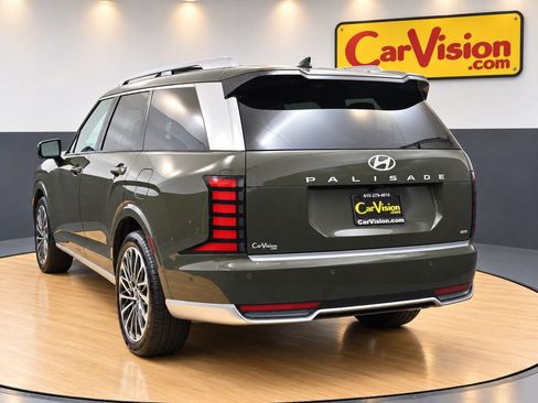 Used 2026 Hyundai Palisade Calligraphy AWD/4WD image 3