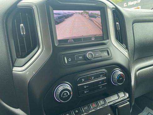 Used 2023 Chevrolet Silverado 1500 Custom Trail Boss w/ LPO, Dark Essentials Package AWD/4WD image 25