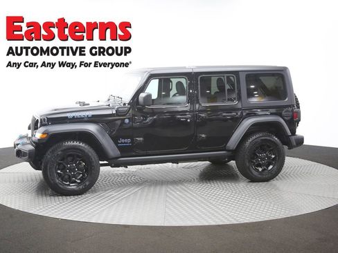 Used 2023 Jeep Wrangler Unlimited w/ Cold Weather Group AWD/4WD image 58