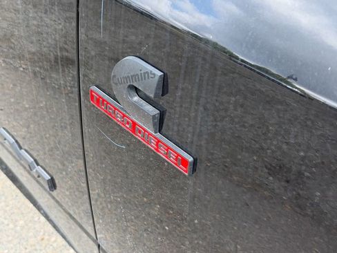 New 2026 RAM 2500 Laramie w/ Night Edition AWD/4WD image 7