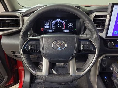 Used 2024 Toyota Tundra Limited w/ Power Package AWD/4WD image 27