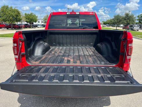 Used 2022 RAM 1500 Laramie AWD/4WD image 11