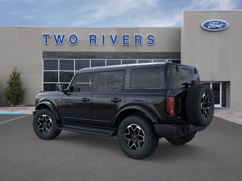 New 2026 Ford Bronco Outer Banks image 4