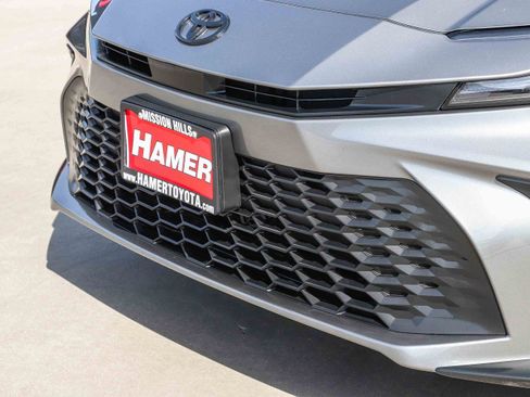 Used 2026 Toyota Camry SE w/ Convenience Package FWD image 11