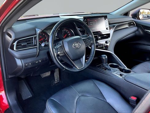 Used 2021 Toyota Camry XSE FWD image 16