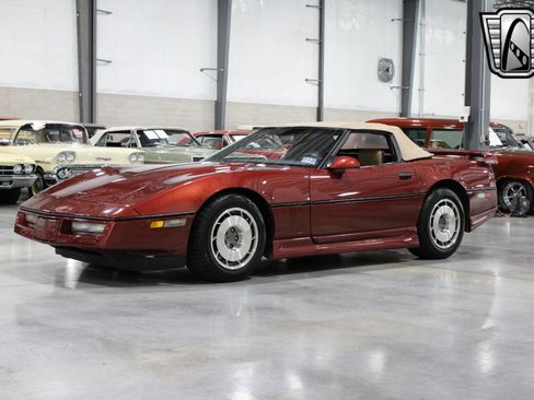 Used 1987 Chevrolet Corvette Convertible image 12