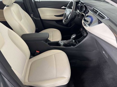 Certified 2023 Buick Encore GX Preferred w/ Cold Weather Comfort Package FWD image 13