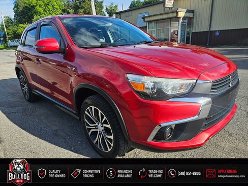Used 2017 Mitsubishi Outlander Sport ES AWD/4WD image 9