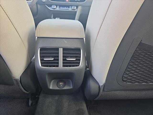 Used 2023 Hyundai Sonata Limited w/ Cargo Package FWD image 16