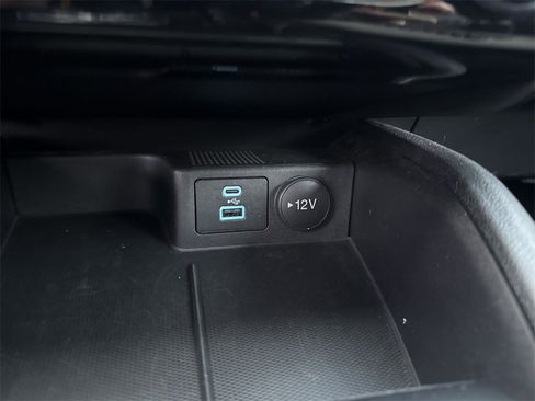 Certified 2022 Ford Escape SE w/ Cold Weather Package image 29