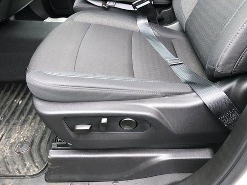 Used 2026 Chevrolet Silverado 1500 Custom image 14