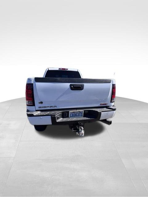 Used 2014 GMC Sierra 2500 Denali AWD/4WD image 3