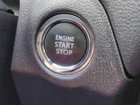 Used 2024 Toyota RAV4 XLE image 31