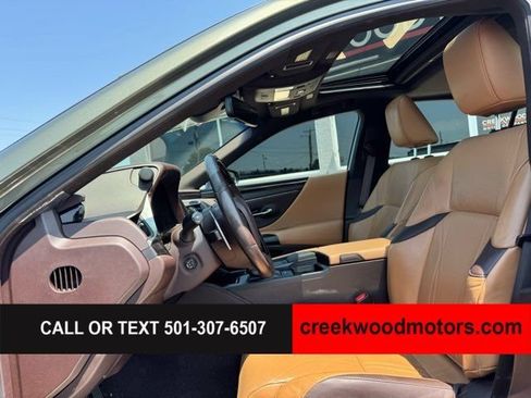 Used 2019 Lexus ES 350 w/ Accessory Package 2 FWD image 9