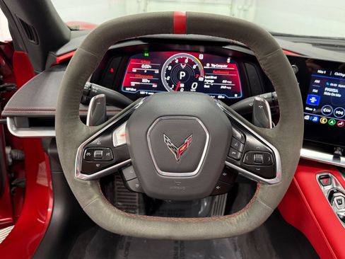 Used 2022 Chevrolet Corvette Stingray Preferred Cpe w/ Z51 Performance Package RWD image 19