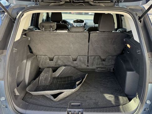 Used 2018 Ford Escape SE image 10