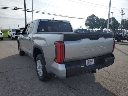 New 2026 Toyota Tundra SR5 AWD/4WD image 3